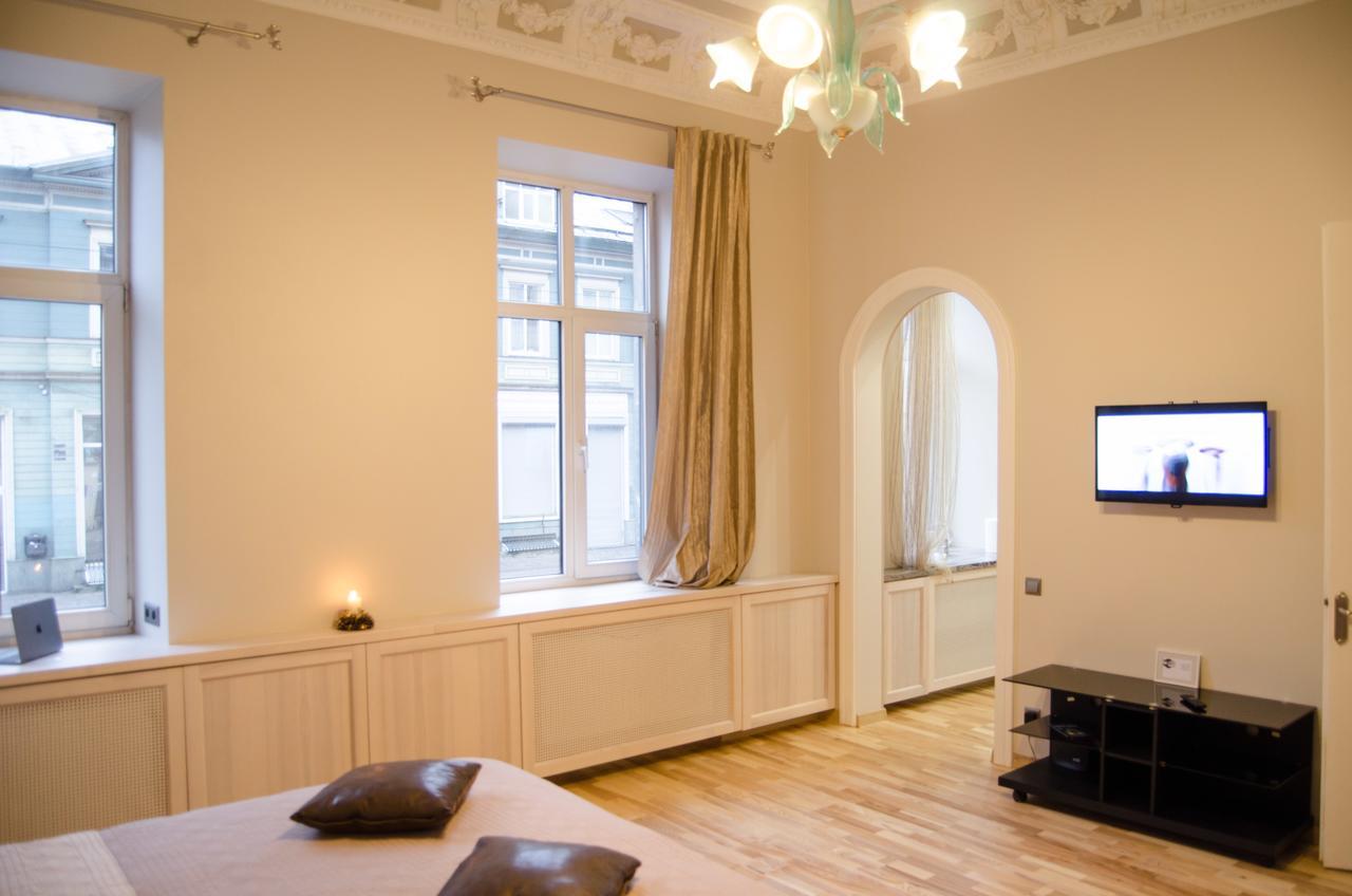 City Inn Riga Apartment, Barons Promenade With Parking Екстериор снимка
