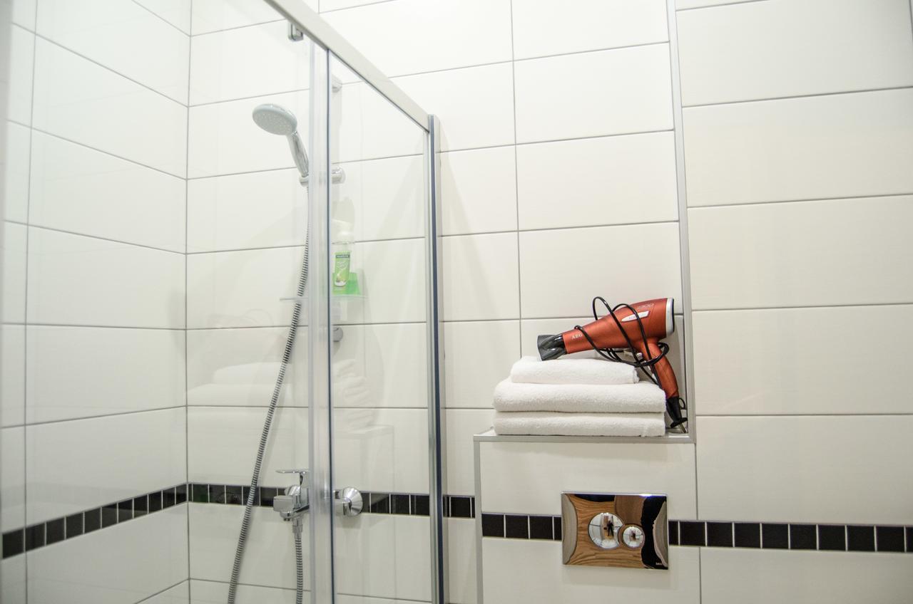 City Inn Riga Apartment, Barons Promenade With Parking Екстериор снимка